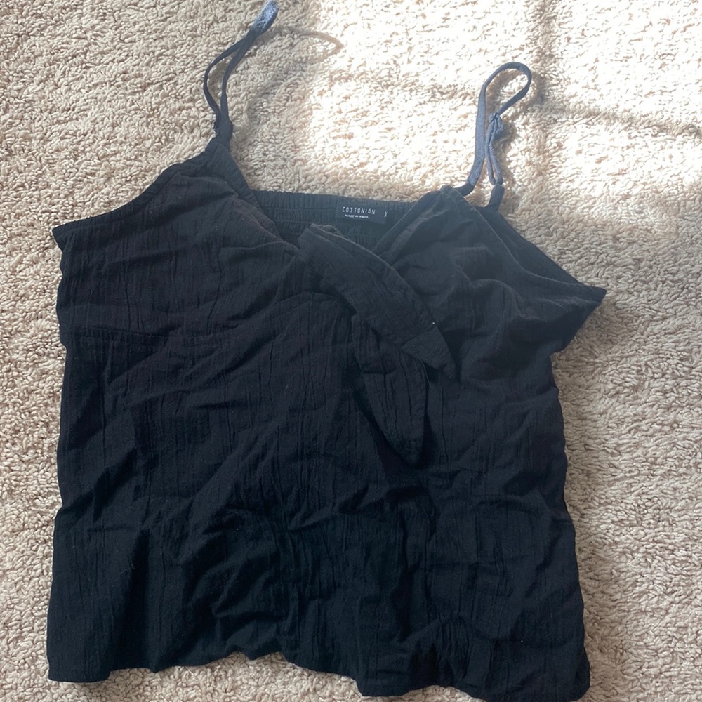 Black tank/crop top